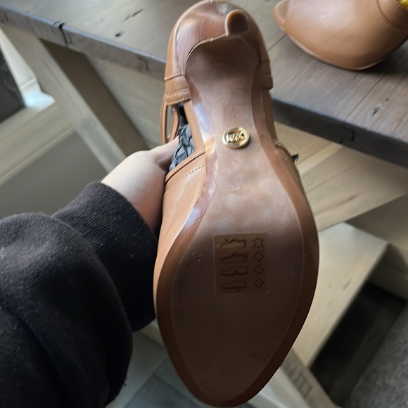 Michael Michael Kors brown heeled pumps size 7 - Picture 6 of 8